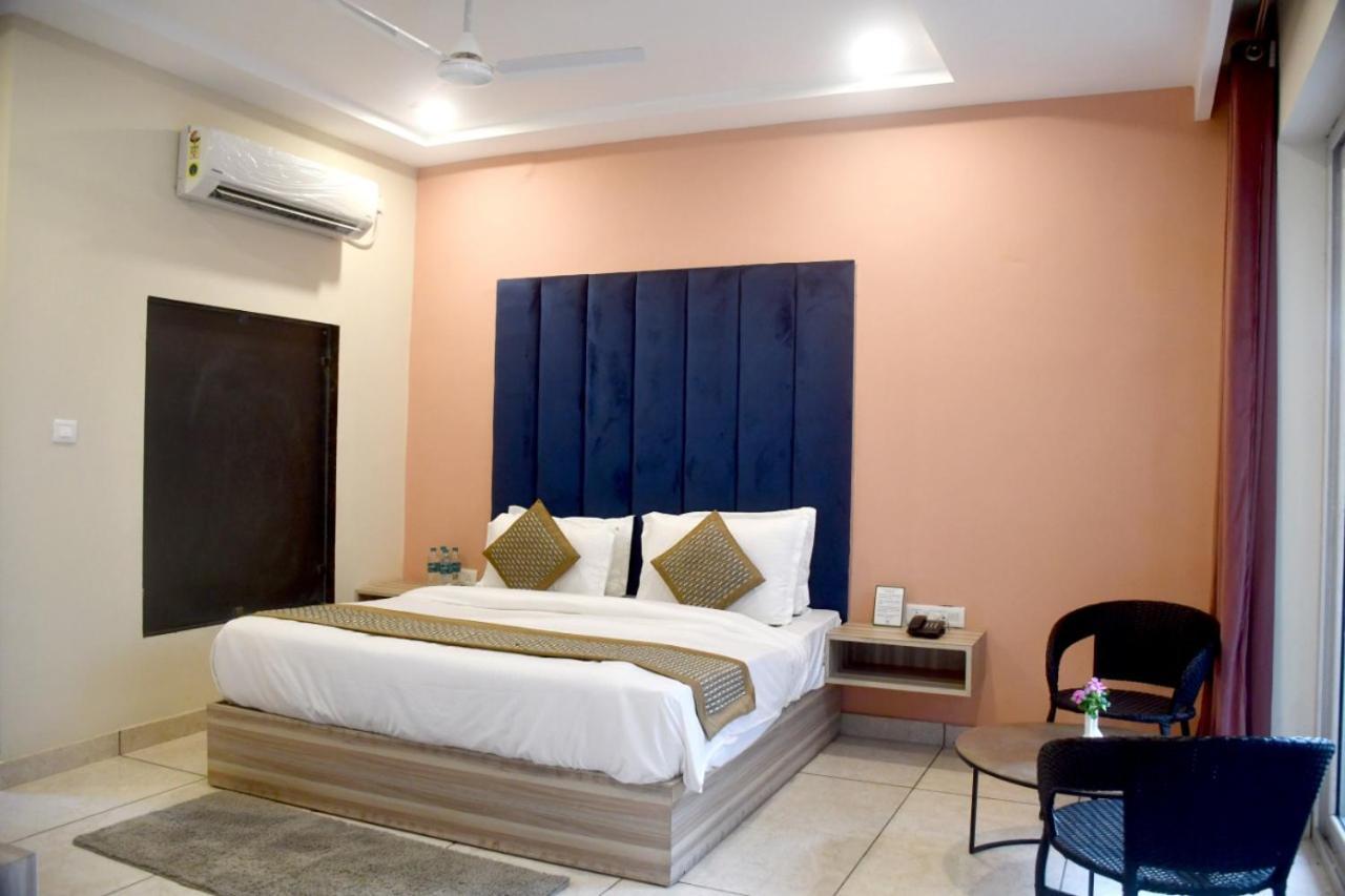 רמנגר Vow Resorts & Spa, The Corbett Wilderness מראה חיצוני תמונה
